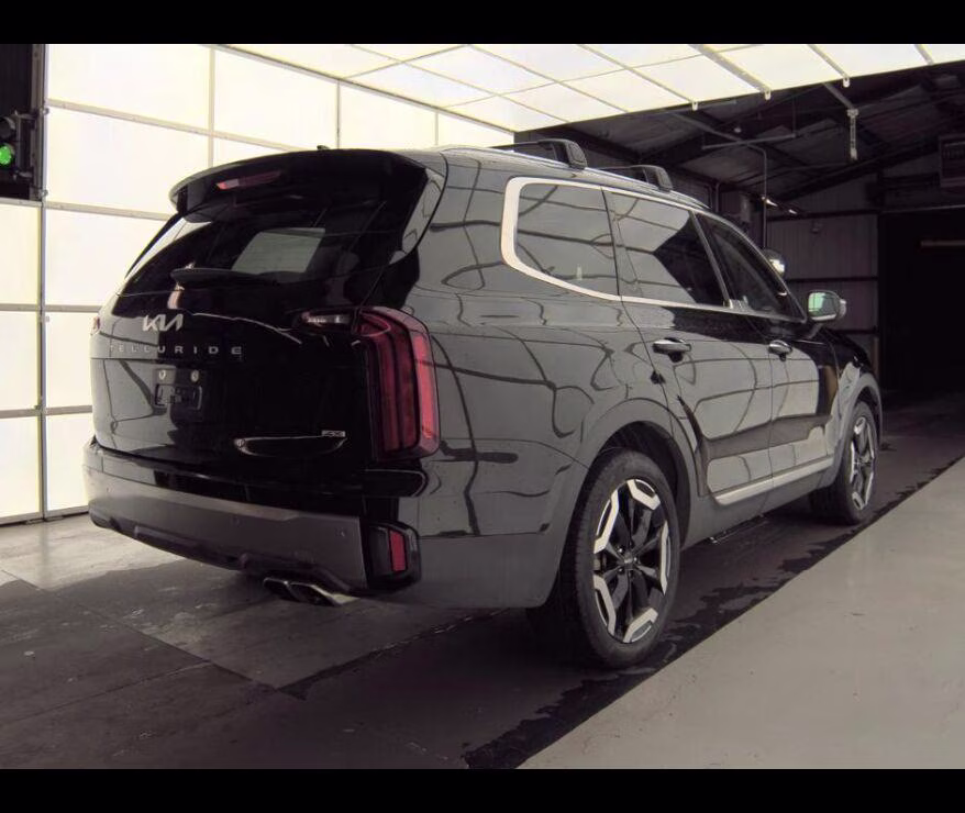 2025 Ebony Black Kia Telluride S AWD SUV