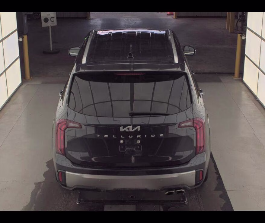 2025 Panthera Metal Kia Telluride S FWD SUV