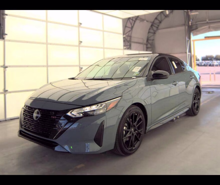 2025 Atlantic Gray Metallic/Super Black Nissan Sentra SR FWD Sedan