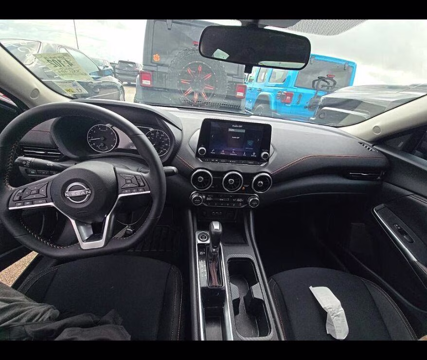 2025 Atlantic Gray Metallic/Super Black Nissan Sentra SR FWD Sedan