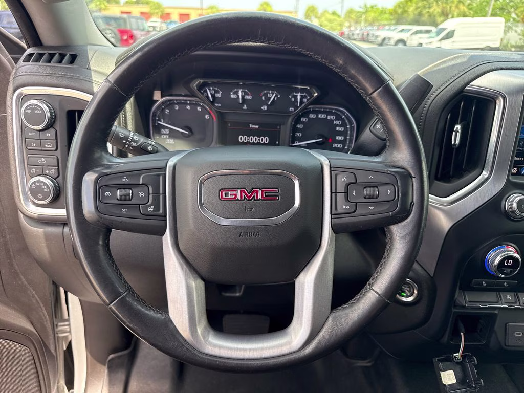 2021 Quicksilver Metallic GMC Sierra 1500 SLE 4X4 Truck