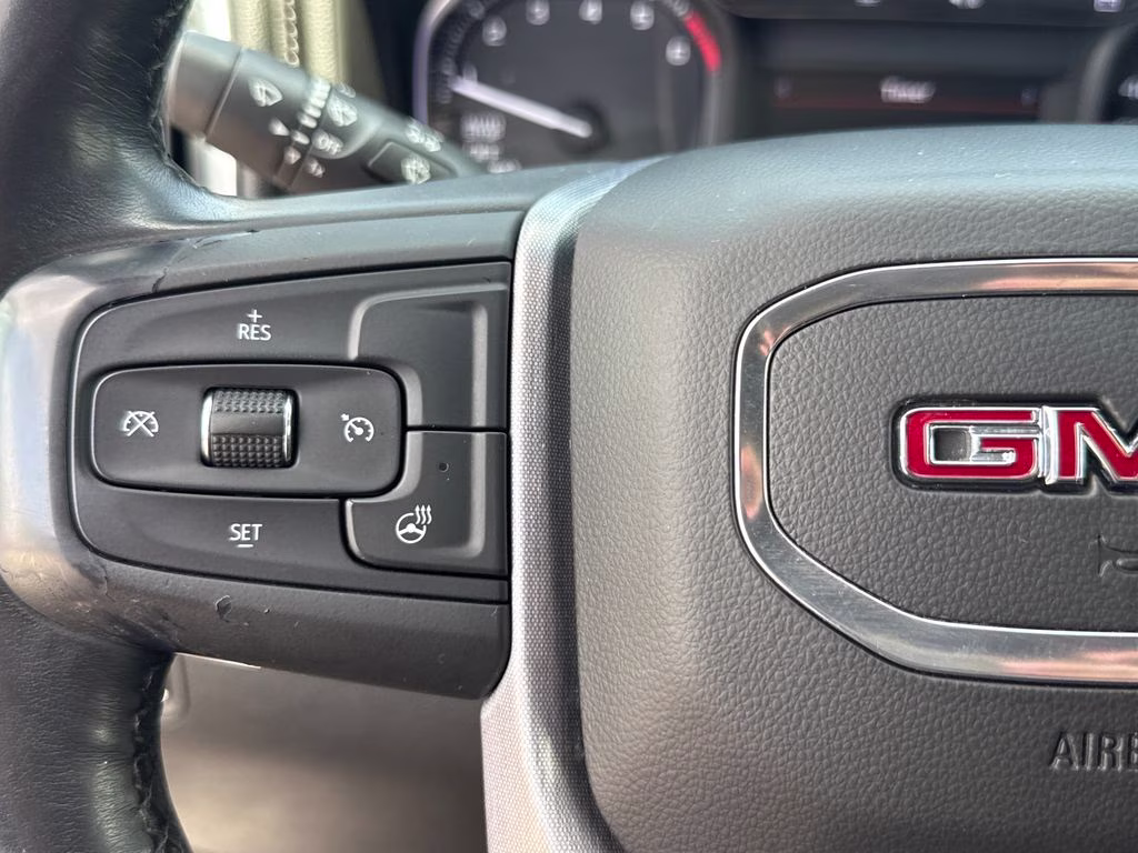 2021 Quicksilver Metallic GMC Sierra 1500 SLE 4X4 Truck