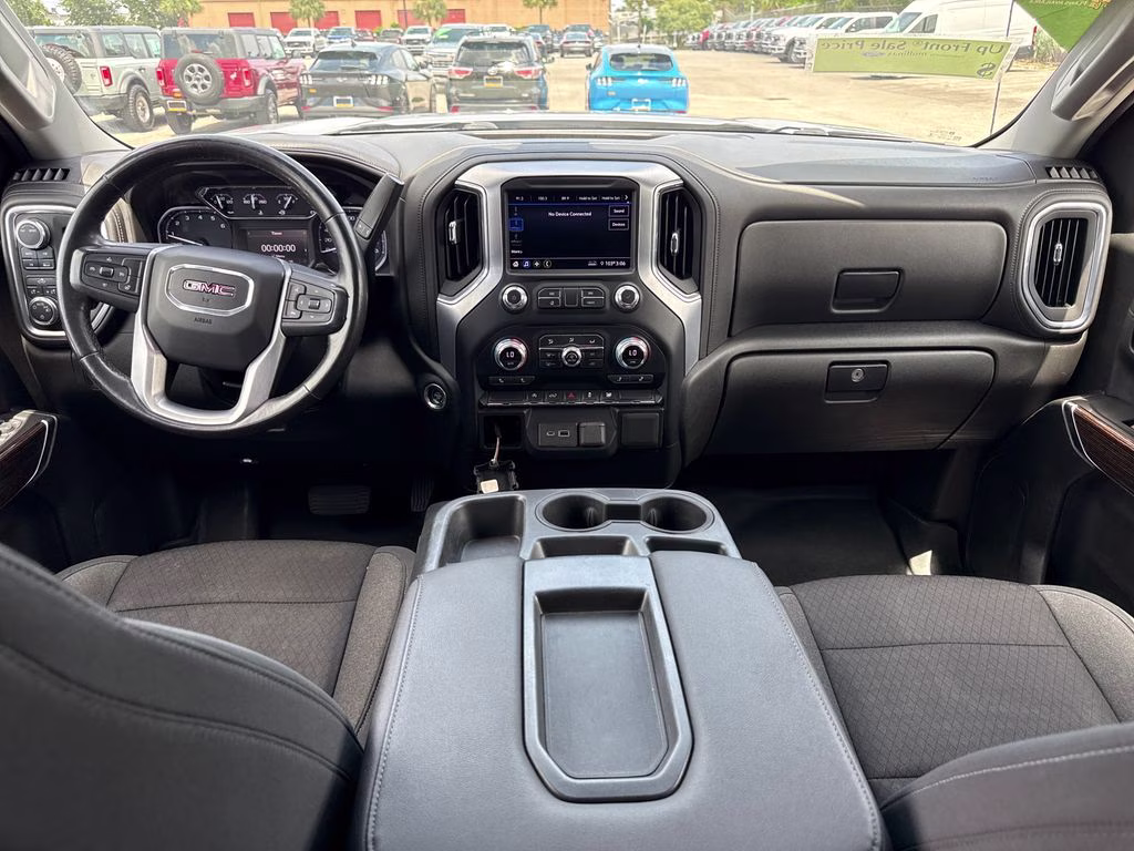 2021 Quicksilver Metallic GMC Sierra 1500 SLE 4X4 Truck