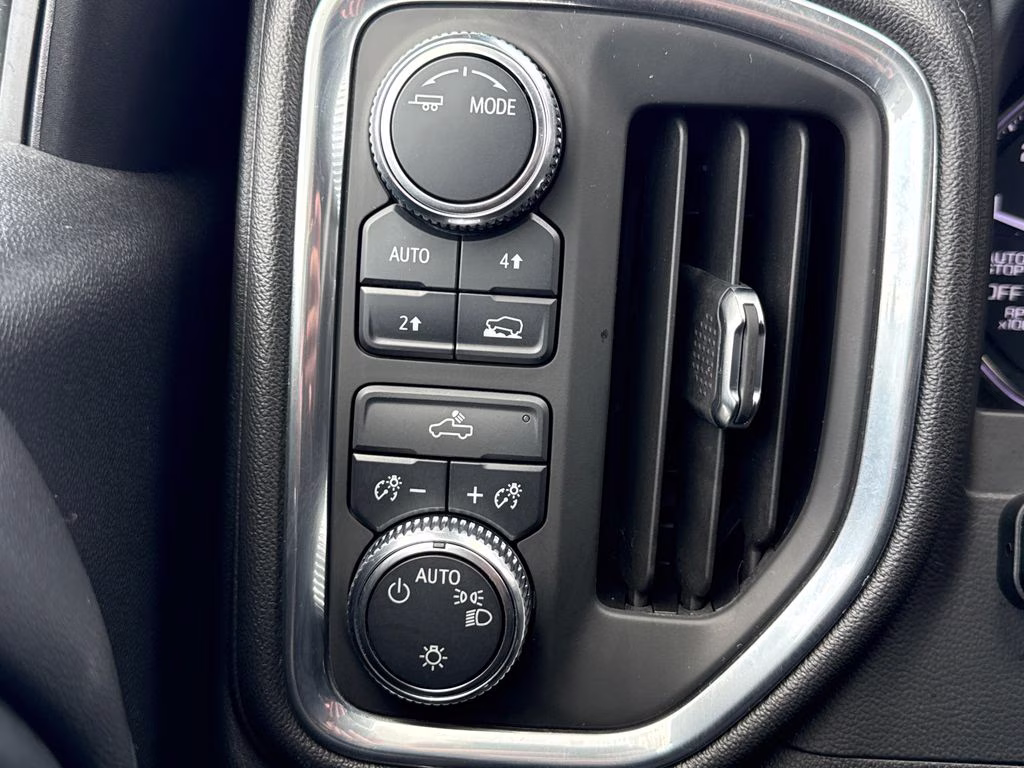2021 Quicksilver Metallic GMC Sierra 1500 SLE 4X4 Truck