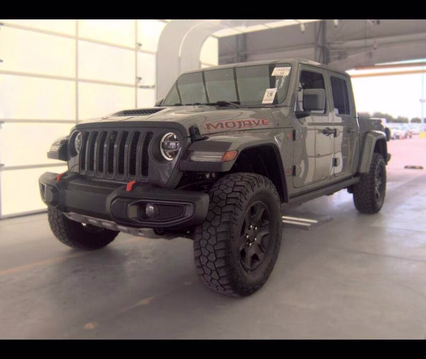 2020 Sting-Gray Clearcoat Jeep Gladiator Mojave 4X4 Truck