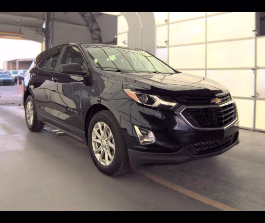 2020 Midnight Blue Metallic Chevrolet Equinox LS FWD SUV