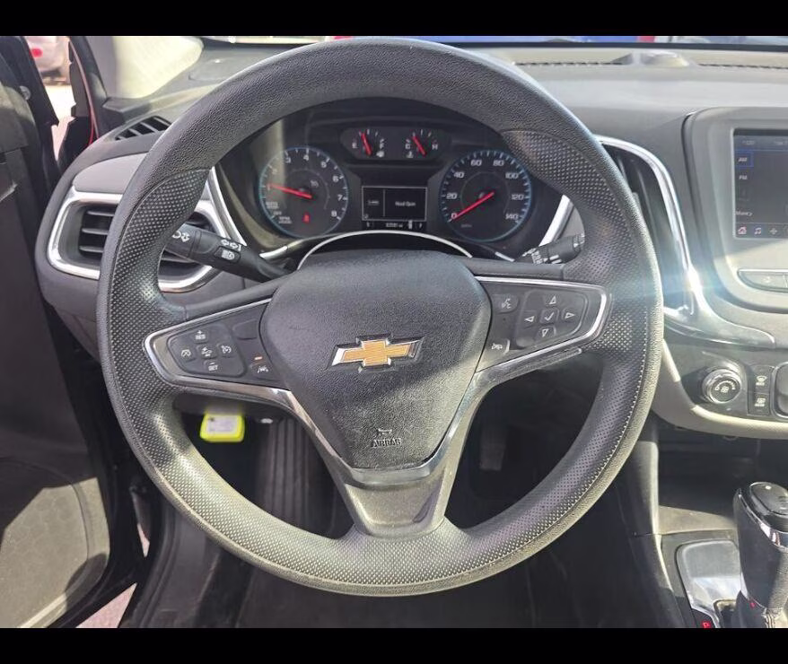 2020 Midnight Blue Metallic Chevrolet Equinox LS FWD SUV