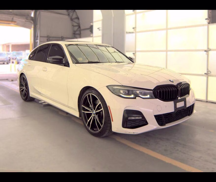 2022 Alpine White BMW 3 Series 330i RWD Sedan