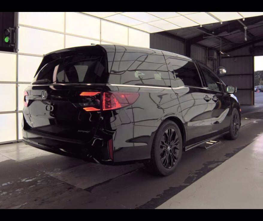2025 Honda Odyssey Sport-L FWD Van