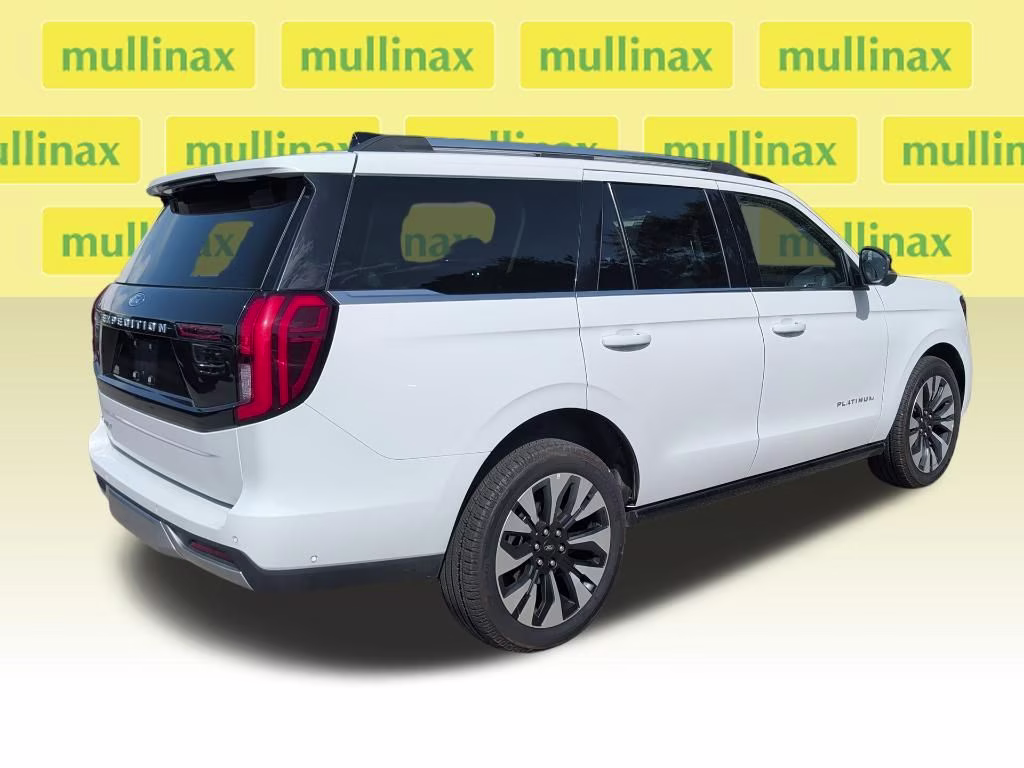 2025 Oxford White Ford Expedition Platinum 4X4 SUV