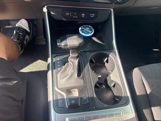2025 Snow White Pearl Kia Carnival LX FWD Van