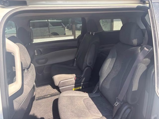 2025 Snow White Pearl Kia Carnival LX FWD Van