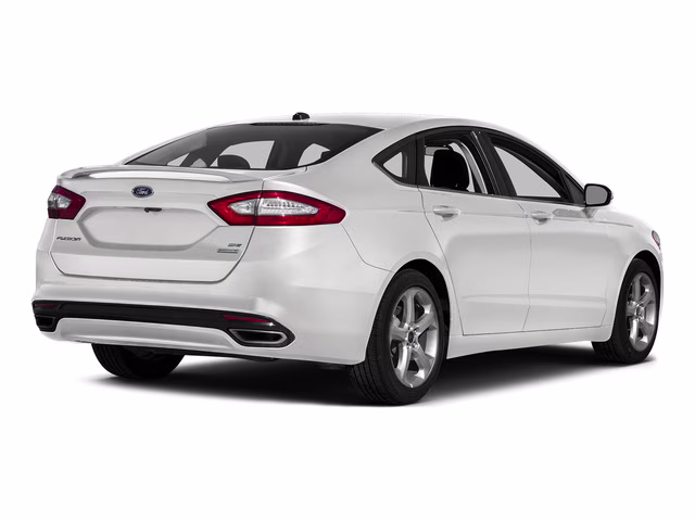 2016 Oxford White Ford Fusion SE FWD Sedan