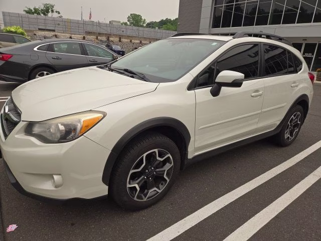 2015 Crystal White Pearl Subaru XV Crosstrek 2.0i Limited AWD SUV