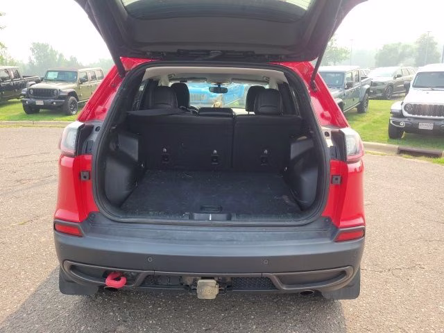 2019 Firecracker Red Clearcoat Jeep Cherokee Trailhawk 4X4 SUV
