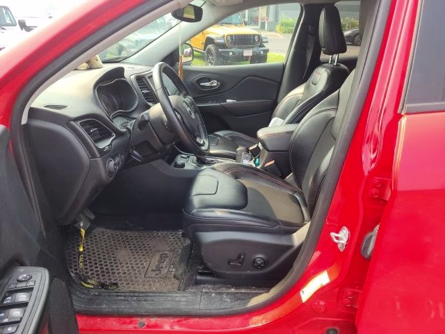 2019 Firecracker Red Clearcoat Jeep Cherokee Trailhawk 4X4 SUV