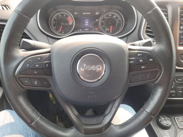 2019 Firecracker Red Clearcoat Jeep Cherokee Trailhawk 4X4 SUV