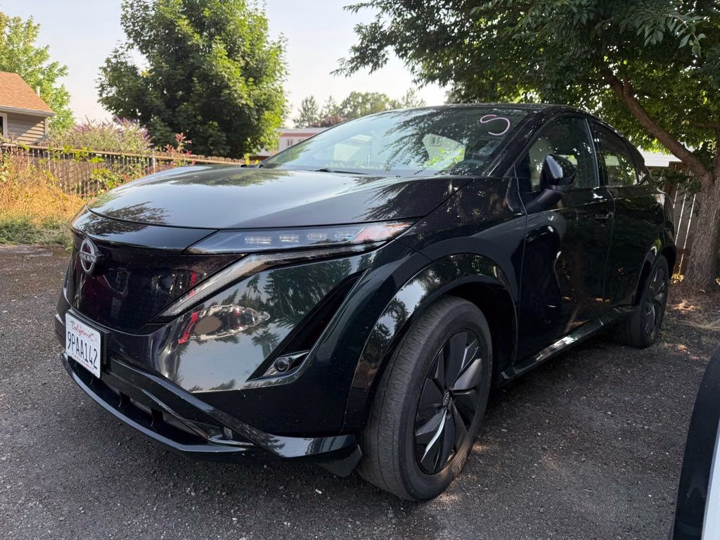 2024 Northern Lights Metallic Nissan Ariya EVOLVE+ e-4ORCE AWD SUV