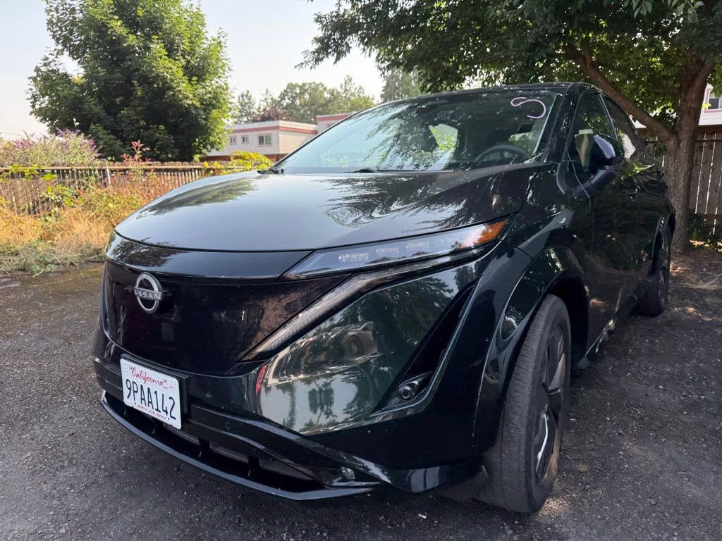 2024 Northern Lights Metallic Nissan Ariya EVOLVE+ e-4ORCE AWD SUV