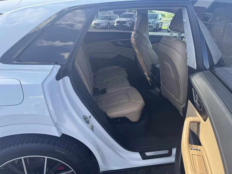 2022 Carrara White Audi Q8 quattro Prestige 55 TFSI AWD SUV
