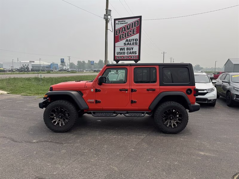 2018 Nacho Clear Coat Jeep Wrangler Unlimited Sport 4X4 SUV