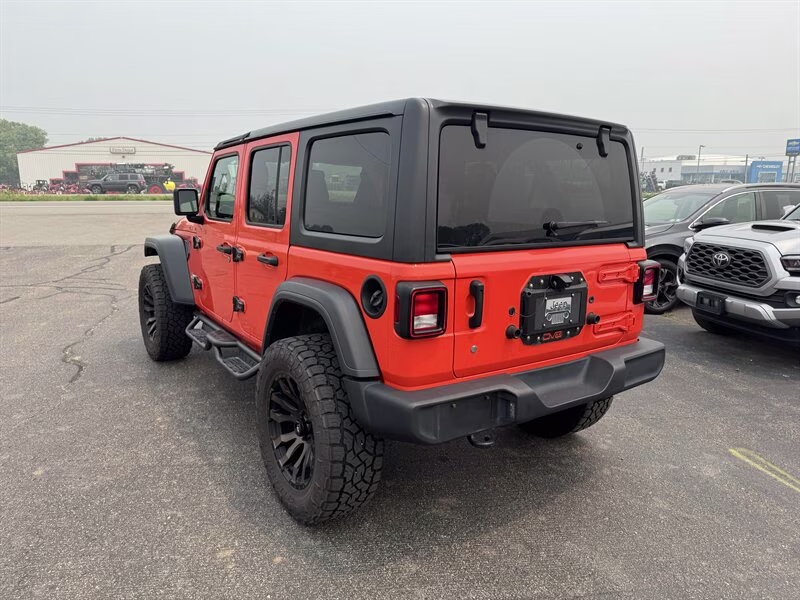 2018 Nacho Clear Coat Jeep Wrangler Unlimited Sport 4X4 SUV