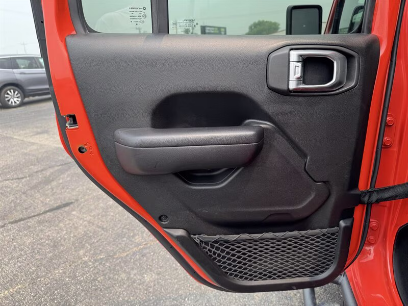 2018 Nacho Clear Coat Jeep Wrangler Unlimited Sport 4X4 SUV