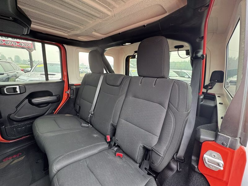 2018 Nacho Clear Coat Jeep Wrangler Unlimited Sport 4X4 SUV