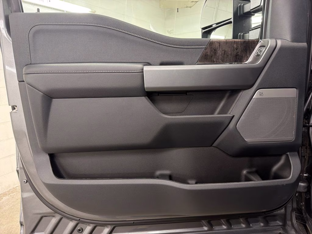 2026 CARBONIZED GRAY Ford Super Duty F-250 SRW Lariat Tremor 4X4 Truck