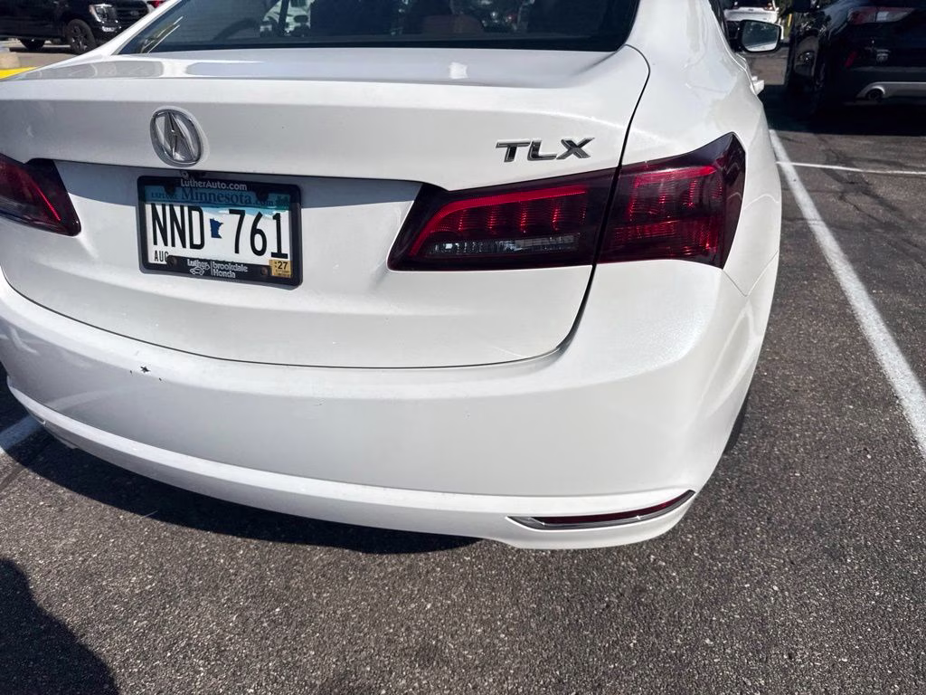 2015 White Acura TLX V6 FWD Sedan