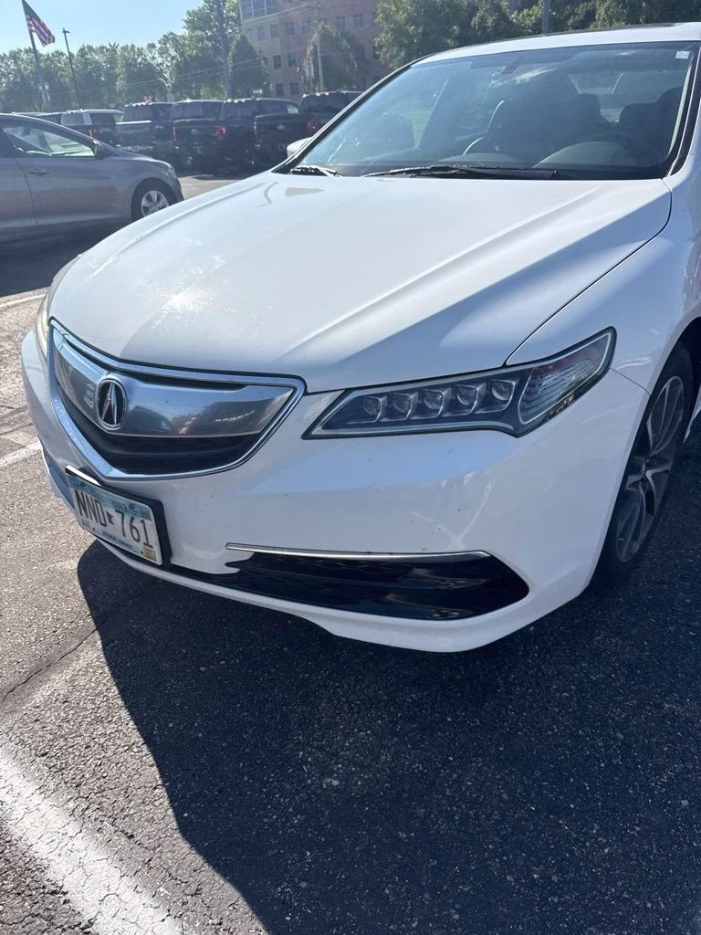 2015 White Acura TLX V6 FWD Sedan