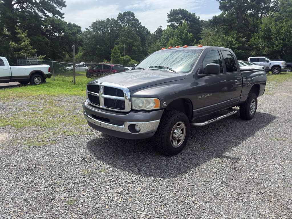 2004 Graphite Metallic Clearcoat Dodge Ram Pickup SLT 4X4 Truck