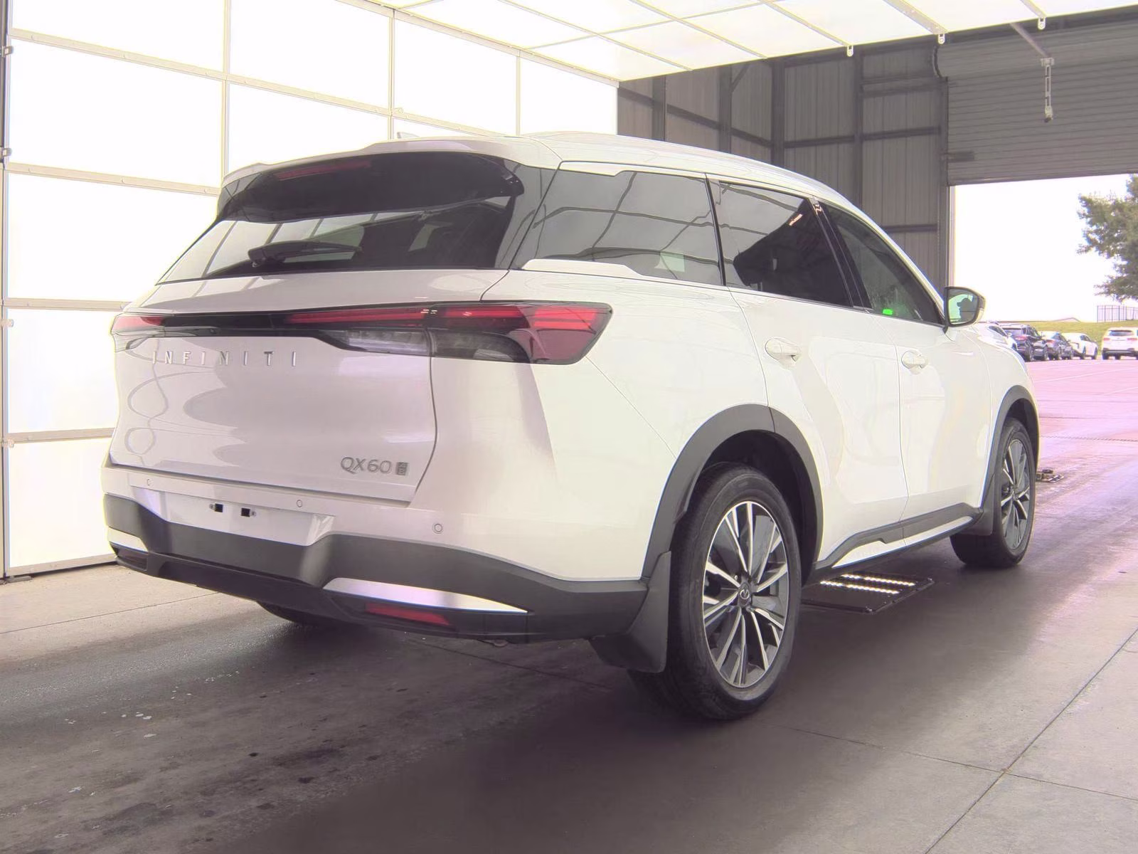2026 White INFINITI QX60 LUXE AWD SUV