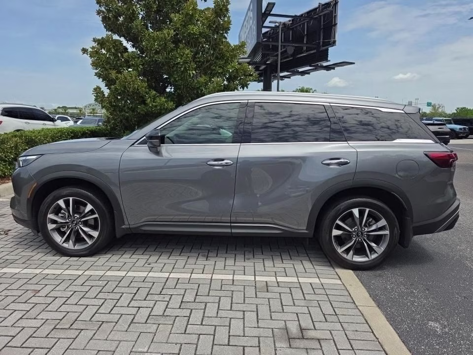 2026 White INFINITI QX60 LUXE AWD SUV