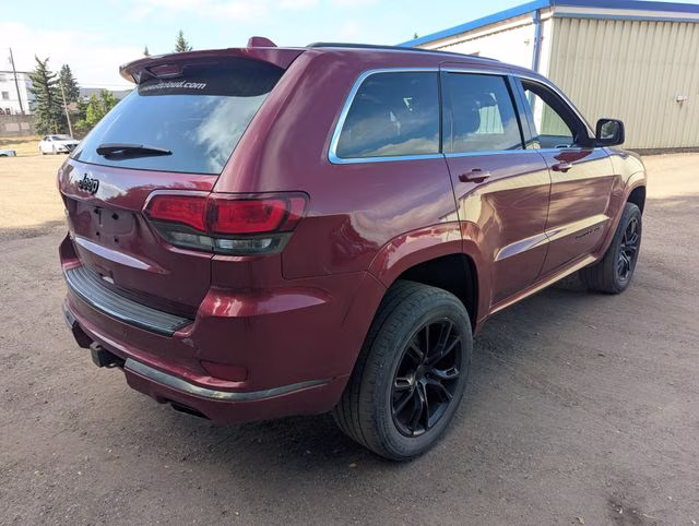 2015 Deep Cherry Red Crystal Pearlcoat Jeep Grand Cherokee Overland 4X4 SUV