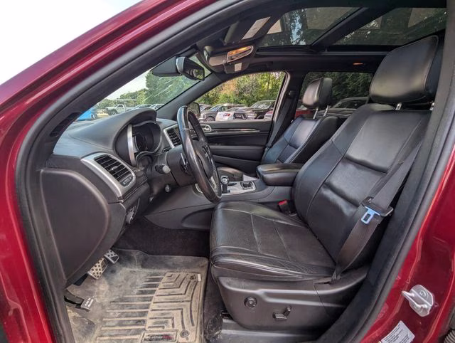 2015 Deep Cherry Red Crystal Pearlcoat Jeep Grand Cherokee Overland 4X4 SUV