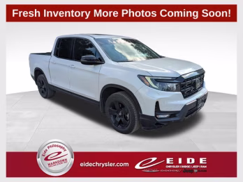 2025 White Honda Ridgeline Black Edition AWD Truck