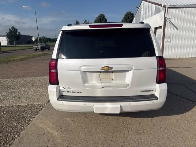 2019 Iridescent Pearl Tricoat Chevrolet Suburban Premier 4X4 SUV