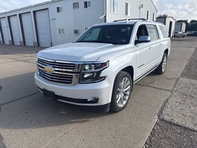 2019 Iridescent Pearl Tricoat Chevrolet Suburban Premier 4X4 SUV