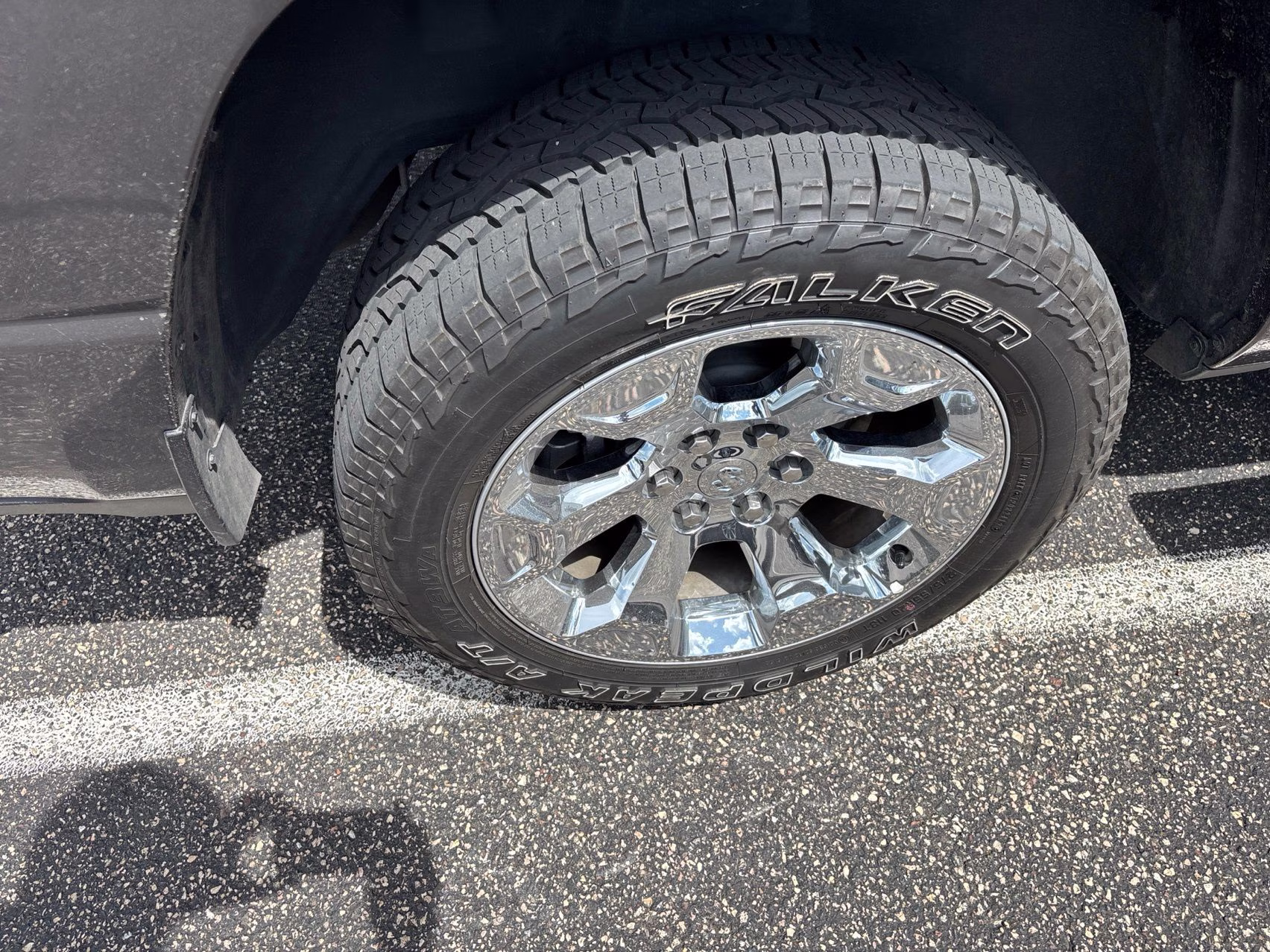 2020 Granite Crystal Metallic Clearcoat Ram 1500 Big Horn/Lone Star 4X4 Truck