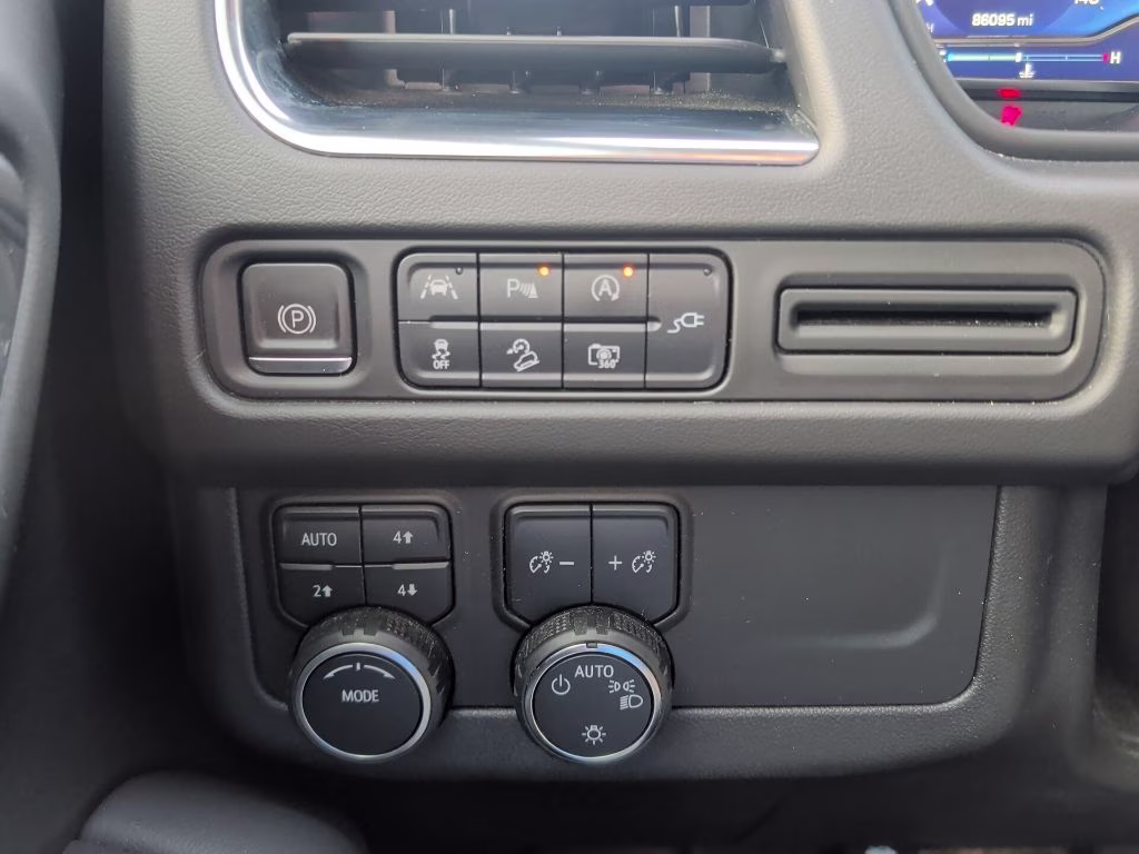 2022 Summit White Chevrolet Tahoe Z71 4X4 SUV