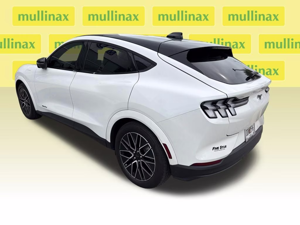 2025 Star White Metallic Tri-Coat Ford Mustang Mach-E Premium RWD SUV