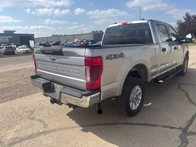 2020 Silver Ford Super Duty F-250 SRW XLT 4X4 Truck