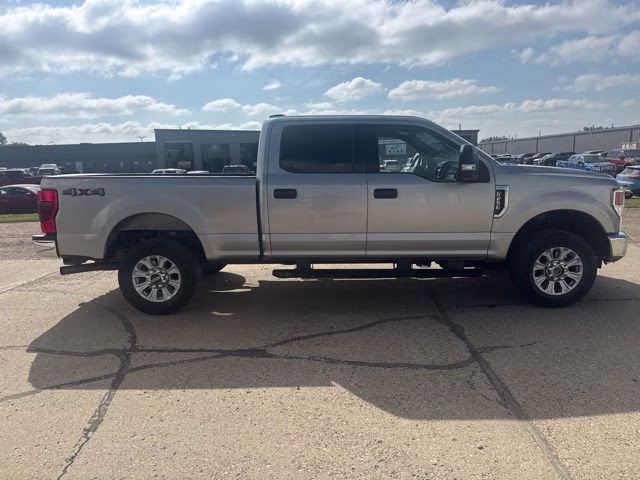 2020 Silver Ford Super Duty F-250 SRW XLT 4X4 Truck