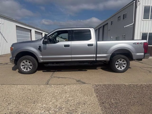 2020 Silver Ford Super Duty F-250 SRW XLT 4X4 Truck