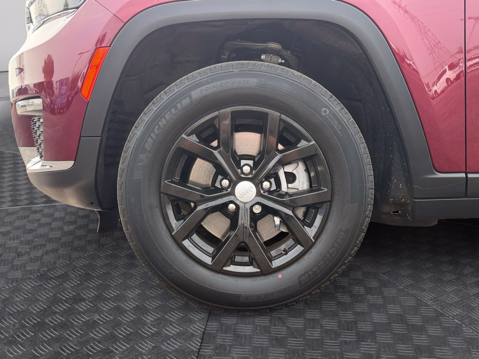 2022 Velvet Red Pearlcoat Jeep Grand Cherokee L Limited 4X4 SUV