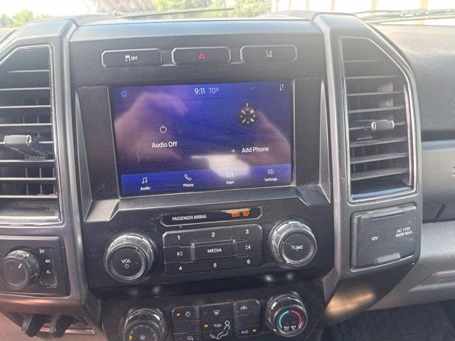 2020 Silver Ford Super Duty F-250 SRW XLT 4X4 Truck