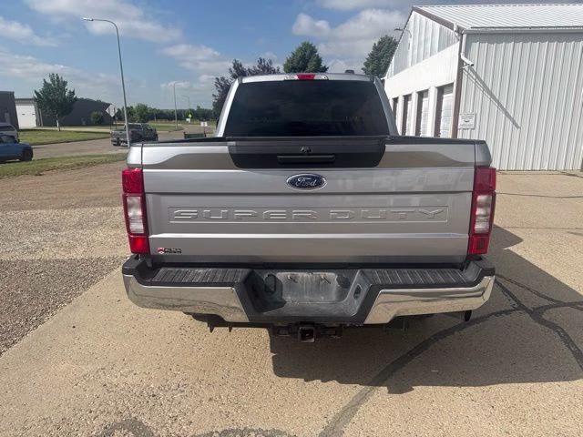 2020 Silver Ford Super Duty F-250 SRW XLT 4X4 Truck