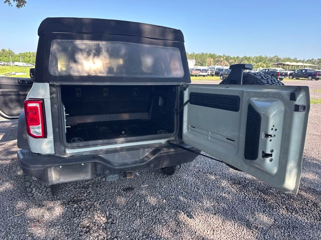 2021 Cactus Ford Bronco Black Diamond 4X4 SUV