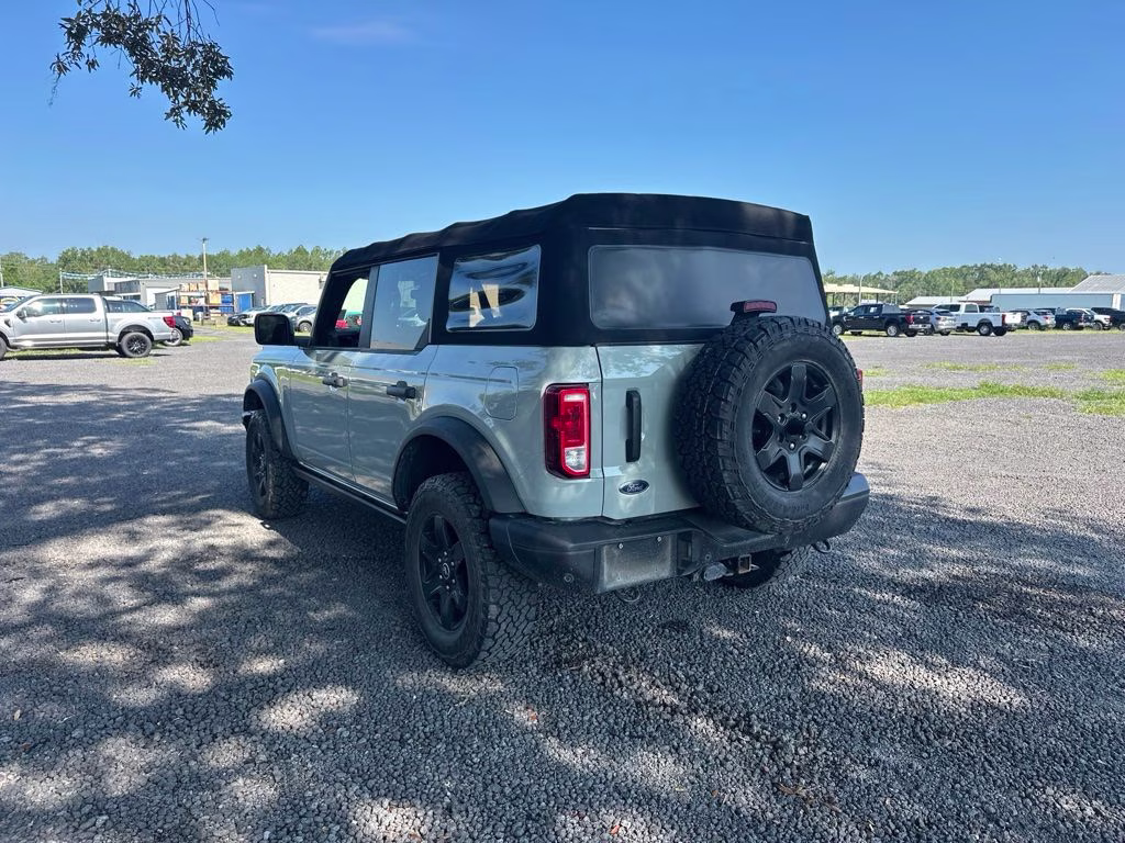 2021 Cactus Ford Bronco Black Diamond 4X4 SUV